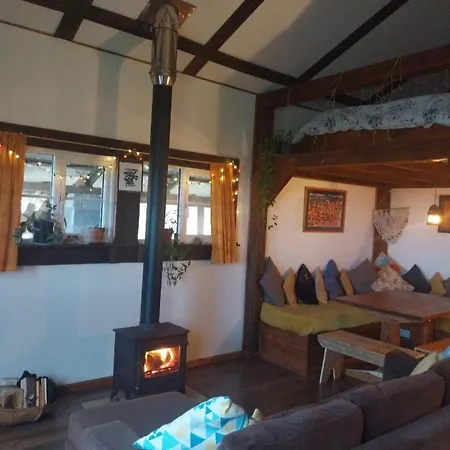 Warriors View Apartment
